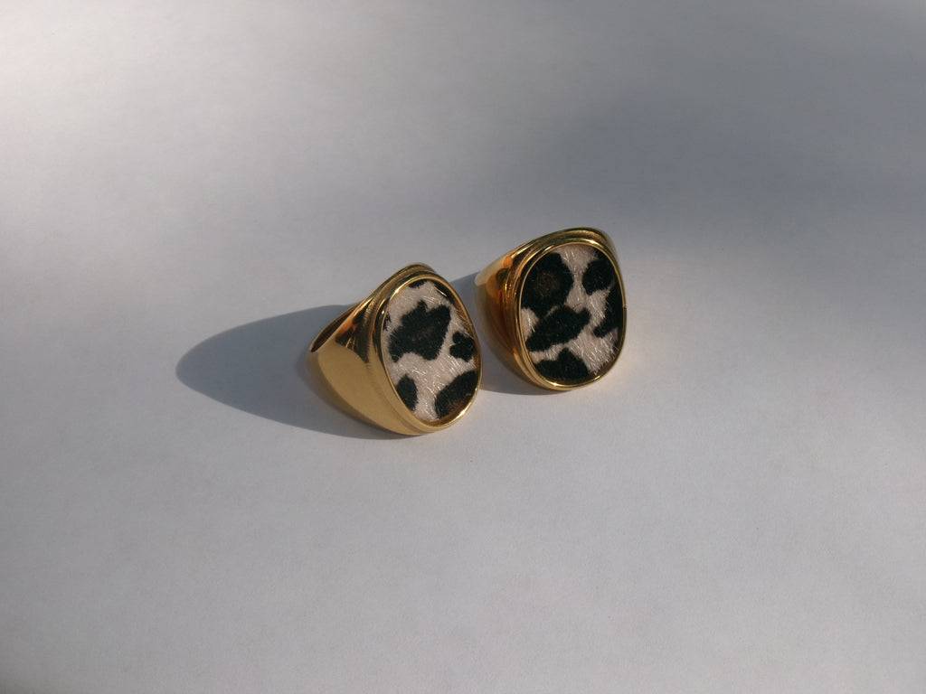 Savannah Signet Ring