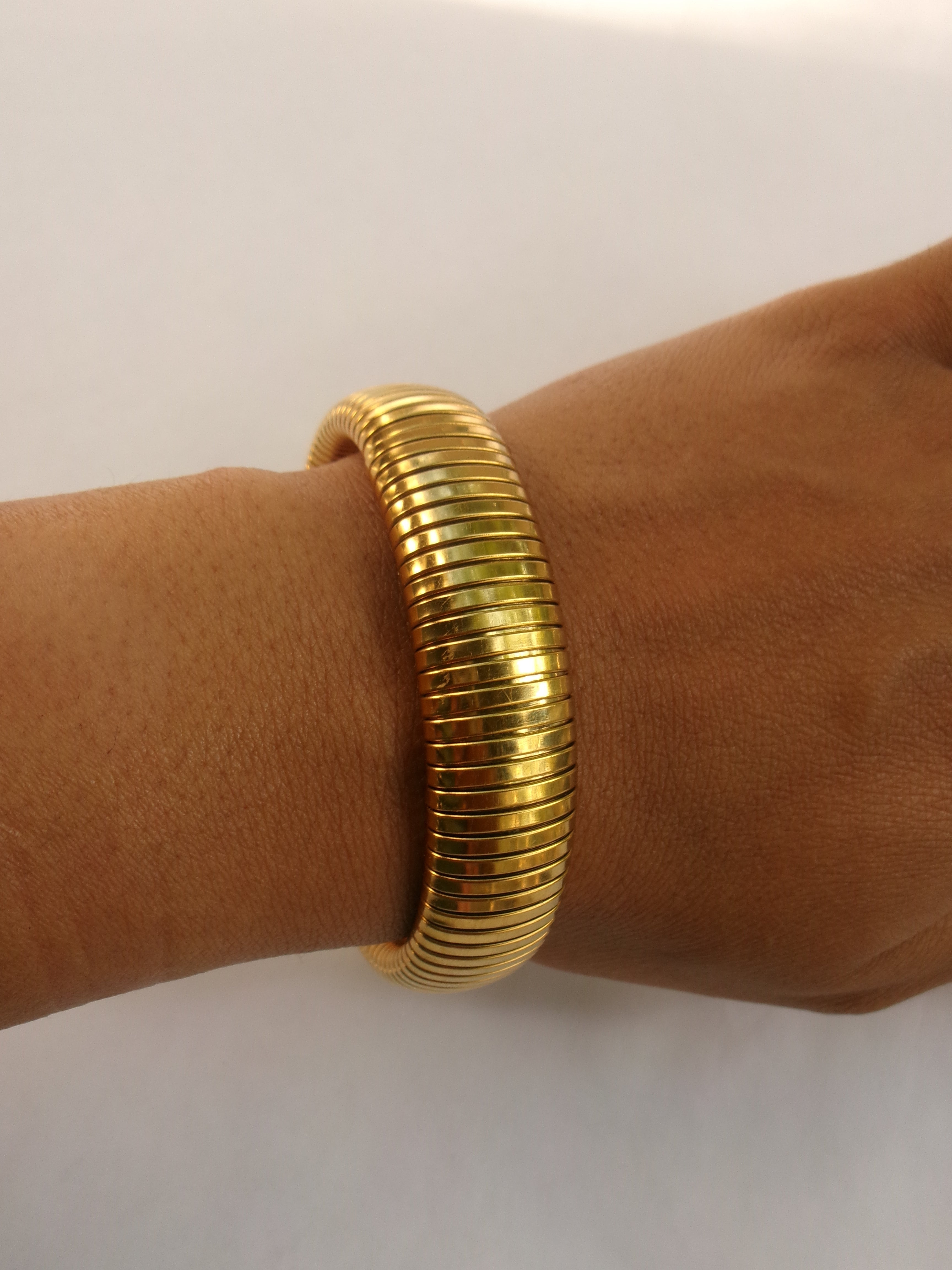 Aurelia Coil Bangle