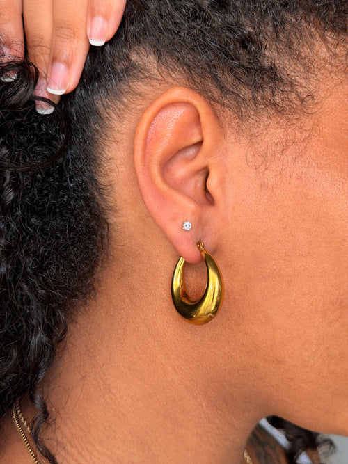 Capri Hoops