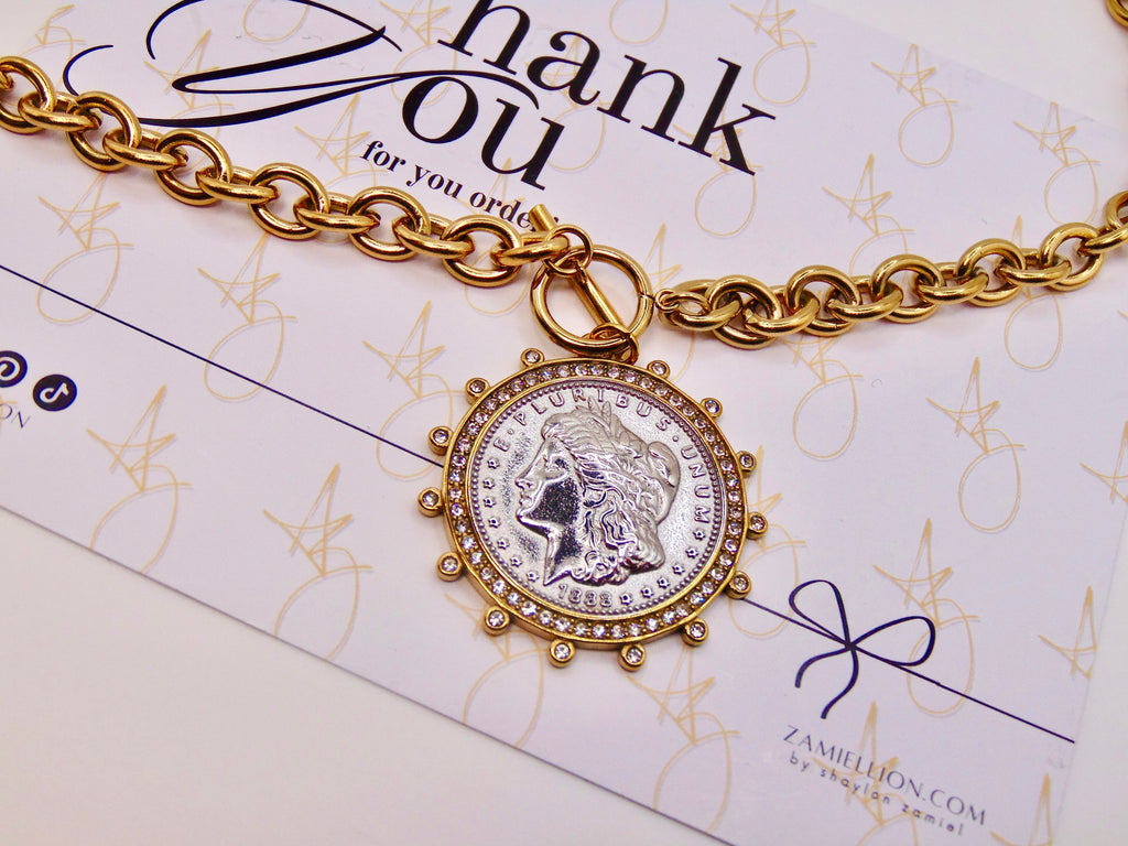Heiress Medallion Necklace