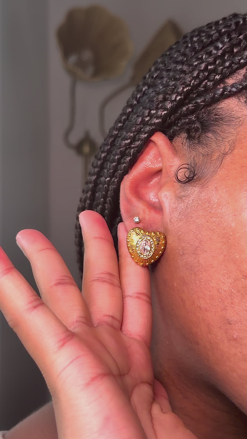 Amour Studs
