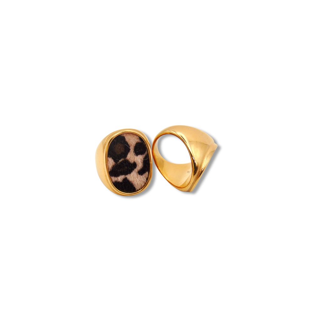 Savannah Signet Ring